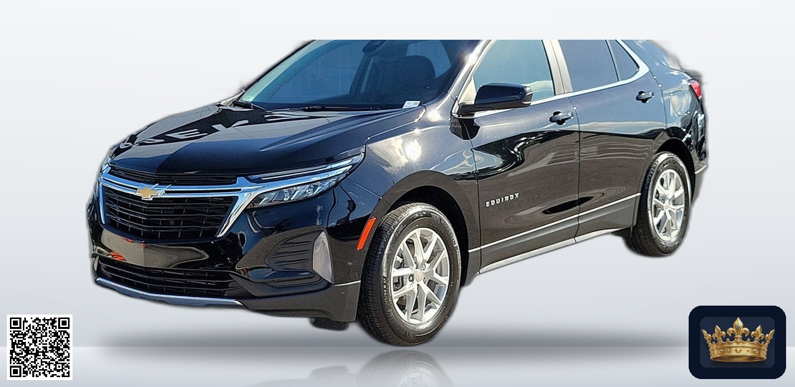 2024 Chevrolet Equinox LT en vista tres cuartos frontal, estudio blanco