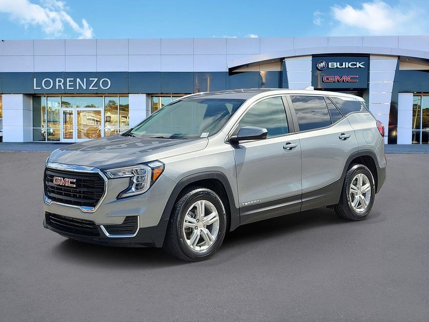 2024 GMC Terrain SLE en vista tres cuartos frontal
