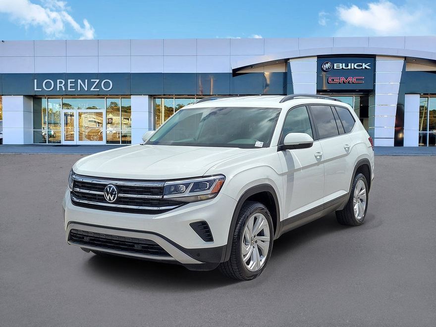 2023 Volkswagen Atlas 3.6L V6 SE w/Technology en vista tres cuartos frontal