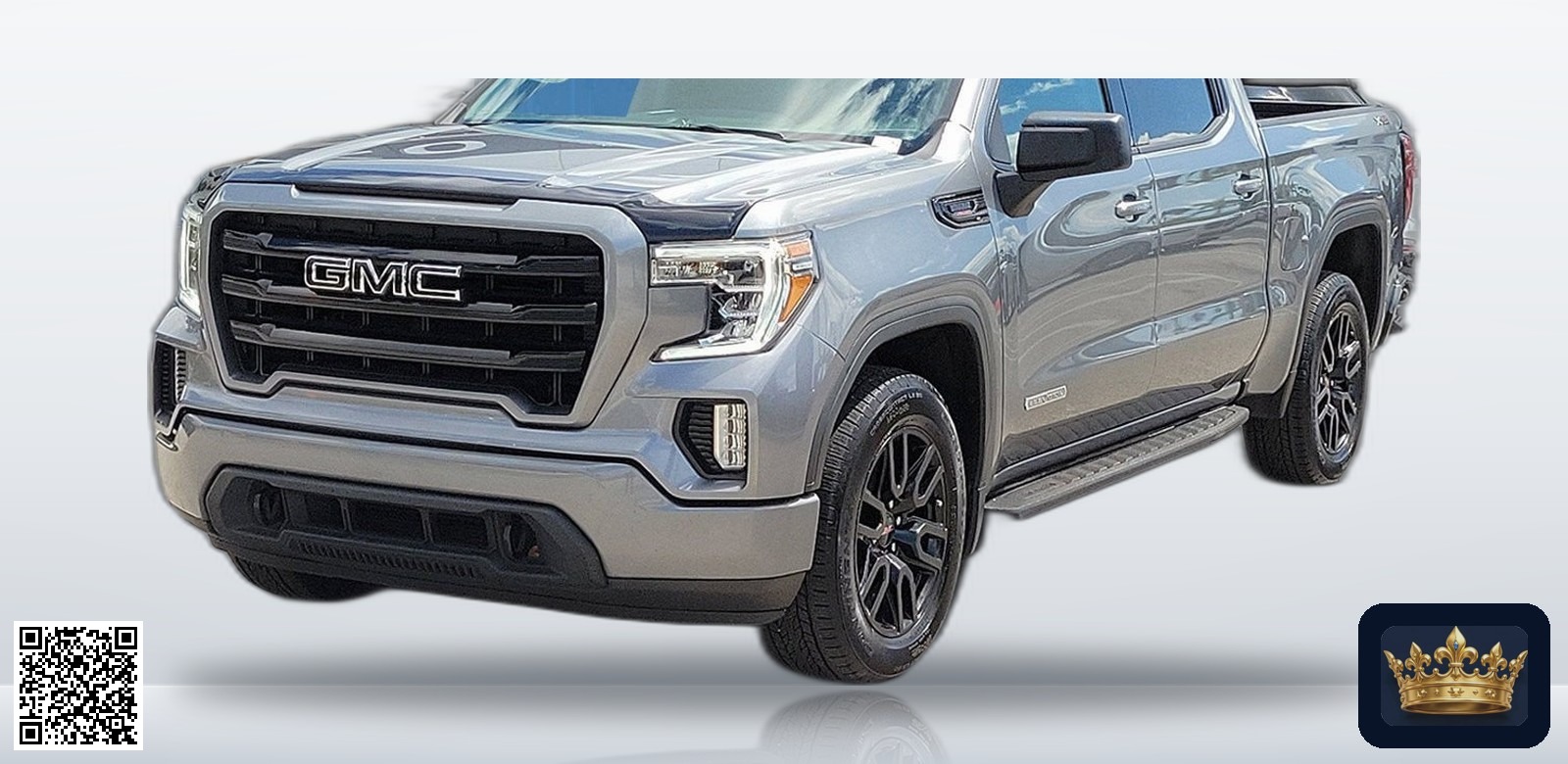 2021 GMC Sierra 1500 Elevation en vista tres cuartos frontal, estudio blanco