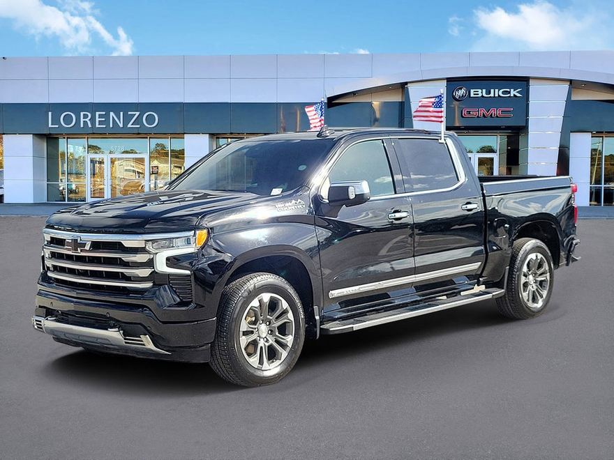 2024 Chevrolet Silverado 1500 High Country en vista tres cuartos frontal